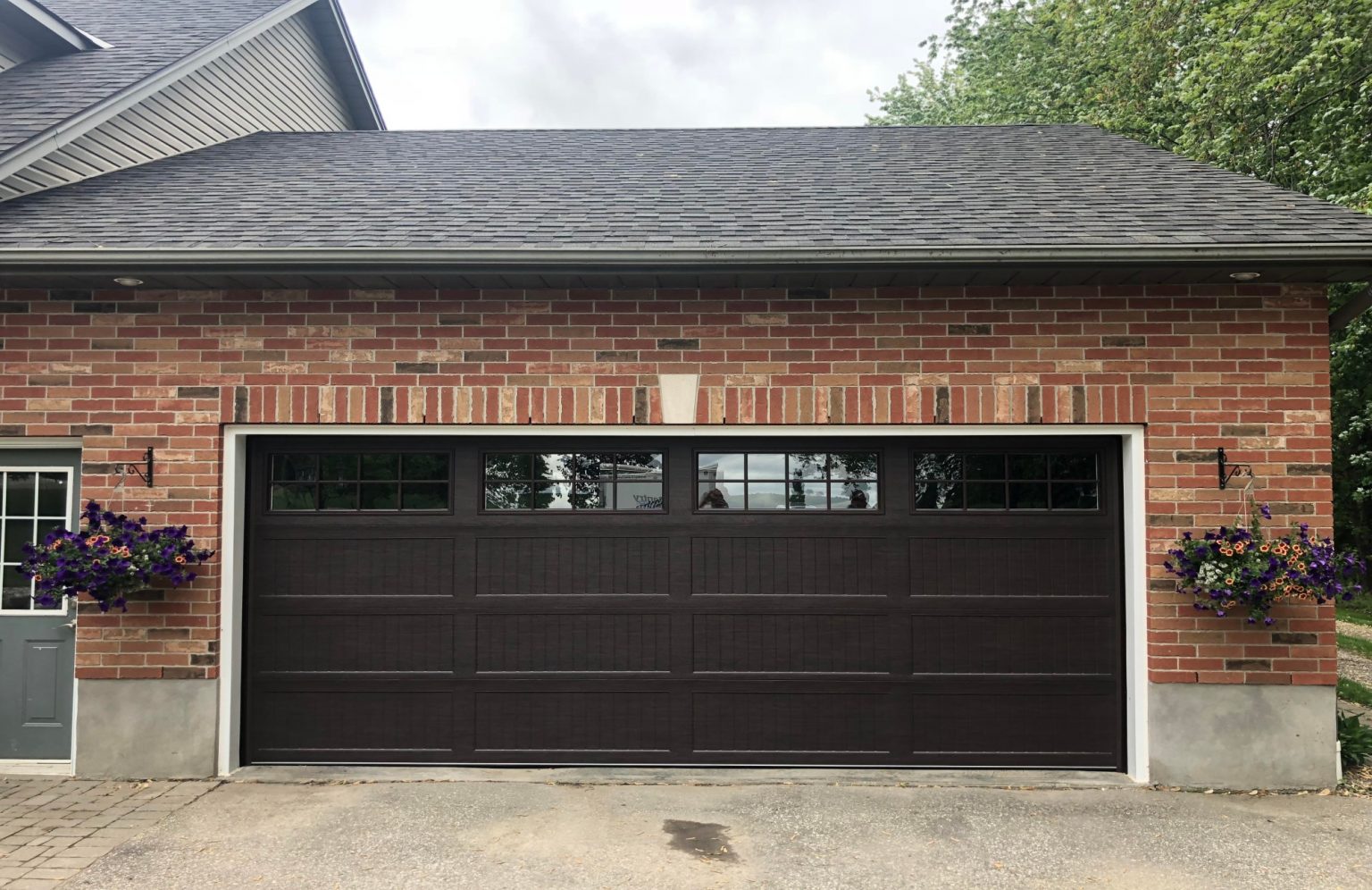 Best Garage Door Installation Windsor with Modern Design