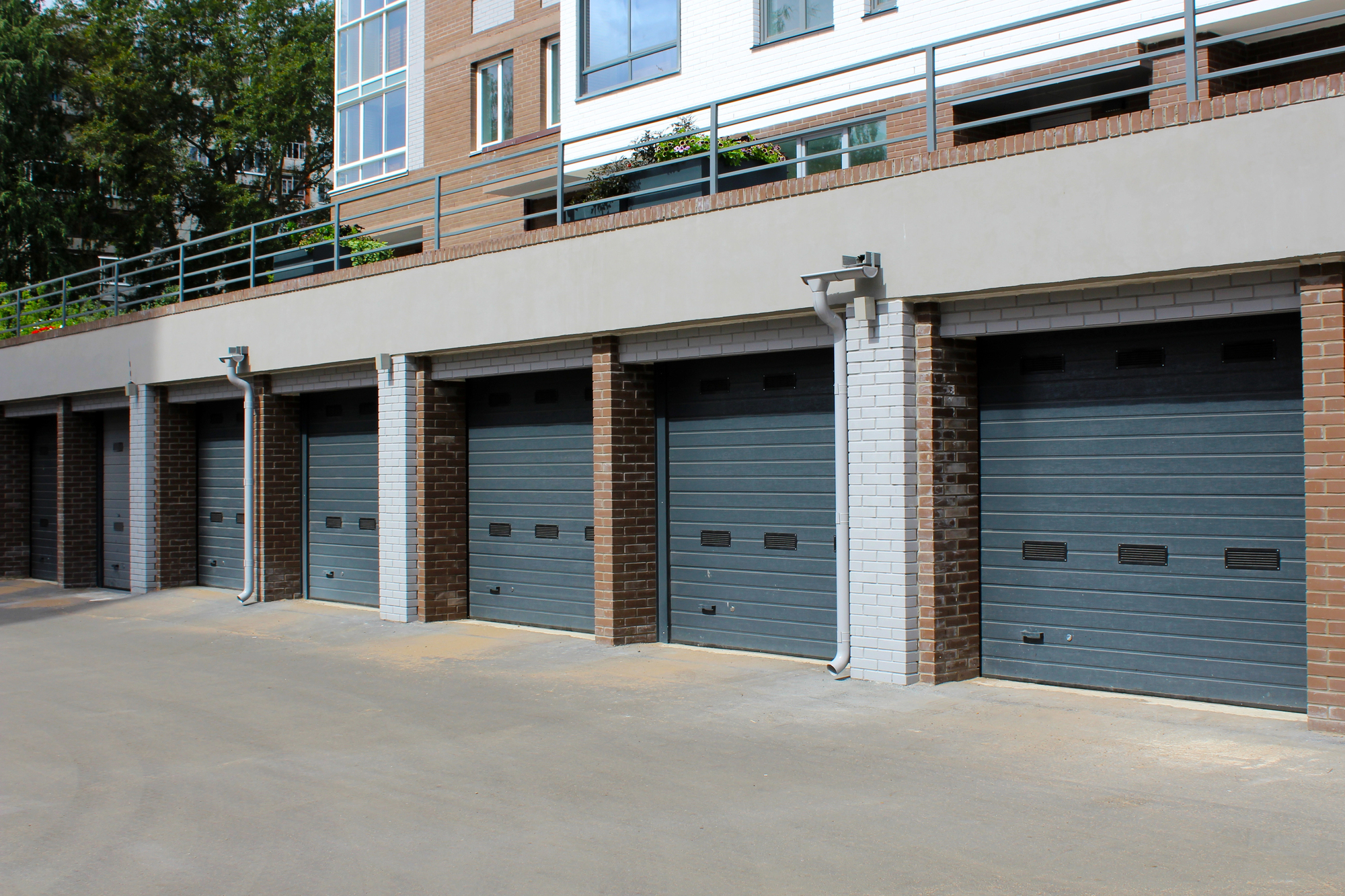 How to Tell If Your Garage Door Auto-Reverse Is Working